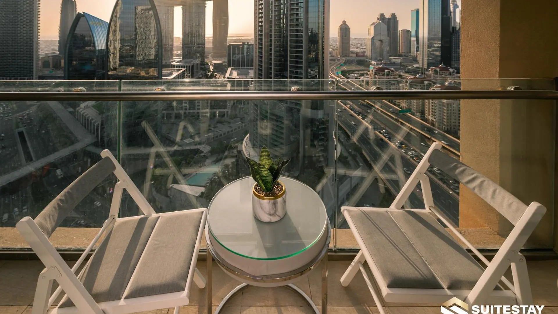 Ostay-Fashion Avenue Dubai Mall 0*,  United Arab Emirates