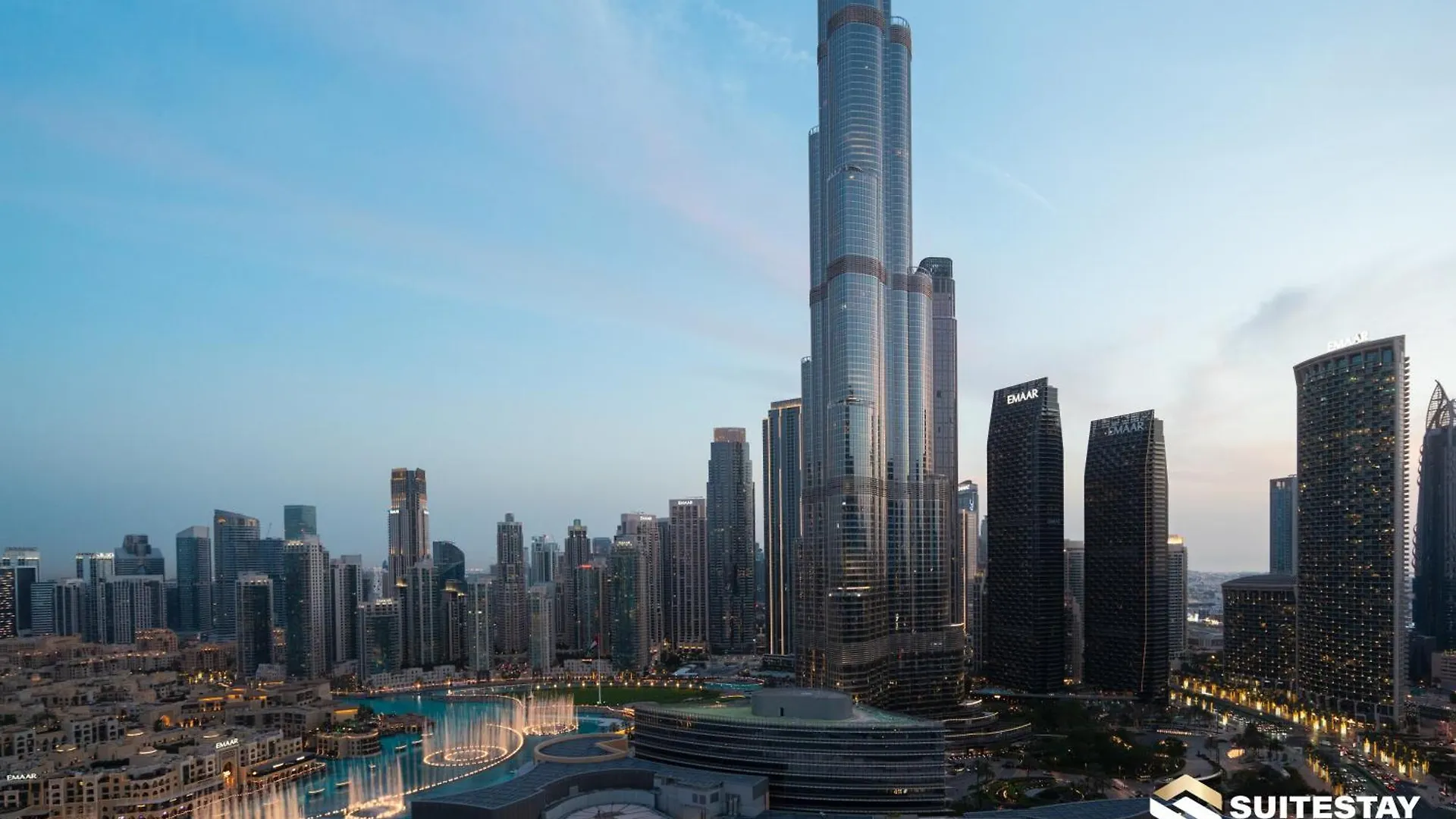 Ostay-Fashion Avenue Dubai Mall United Arab Emirates
