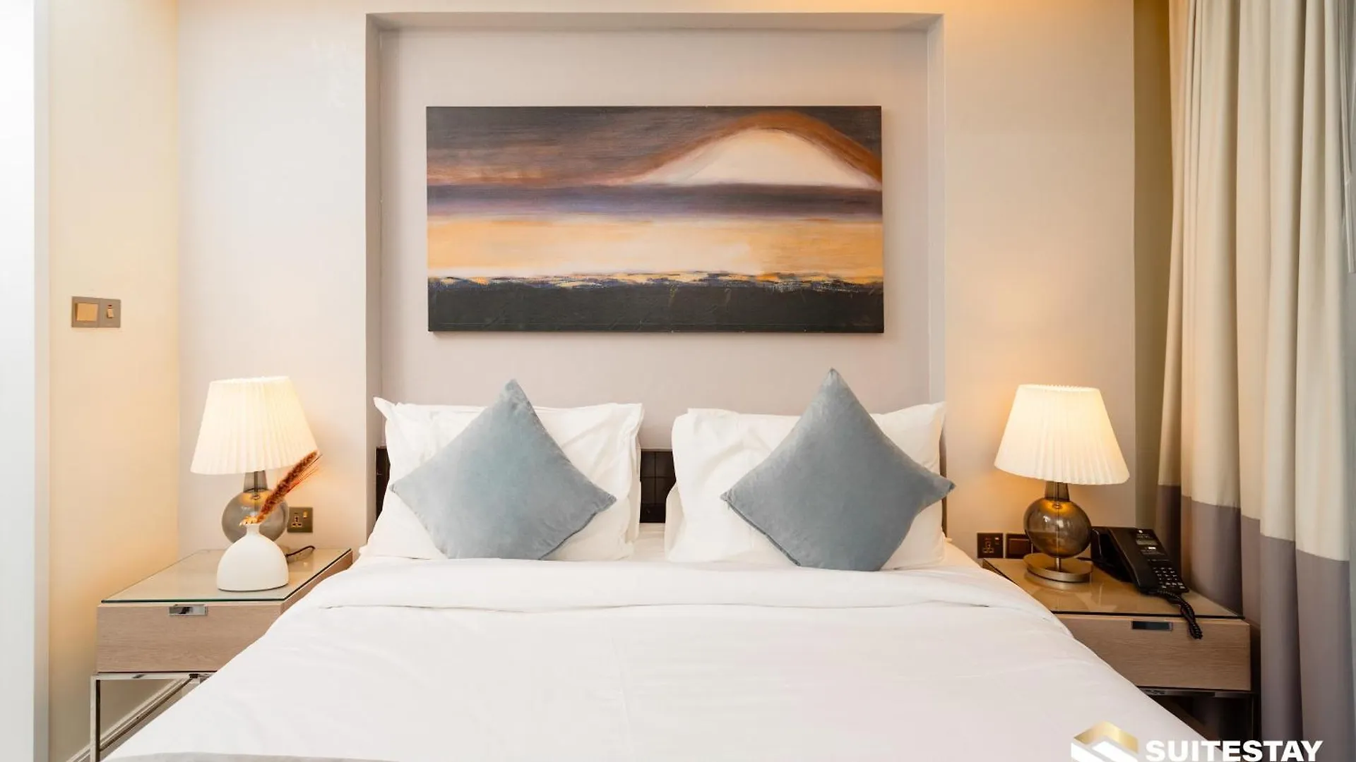 Aparthotel Ostay-Fashion Avenue Dubai Mall