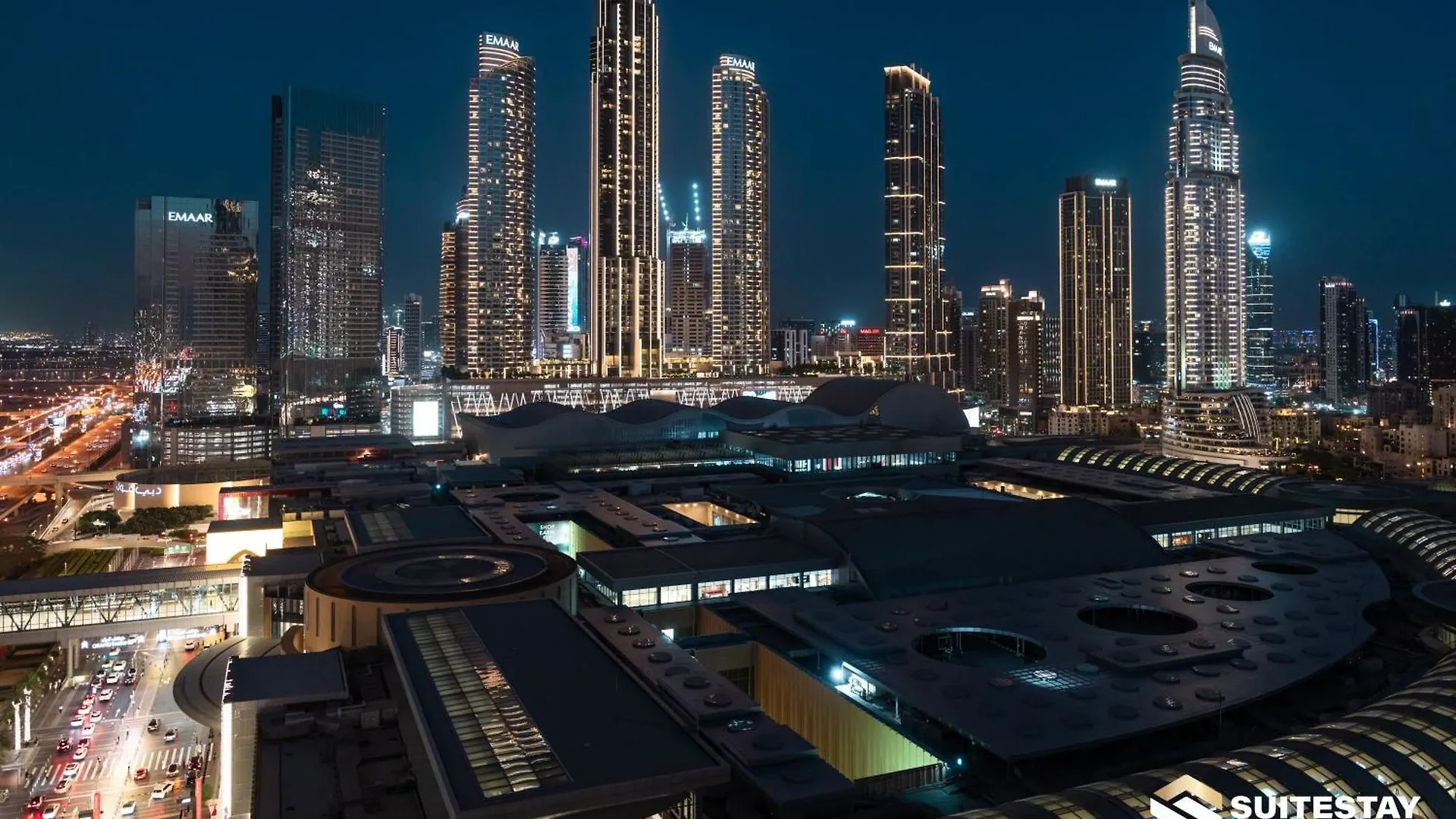 Ostay-Fashion Avenue Dubai Mall