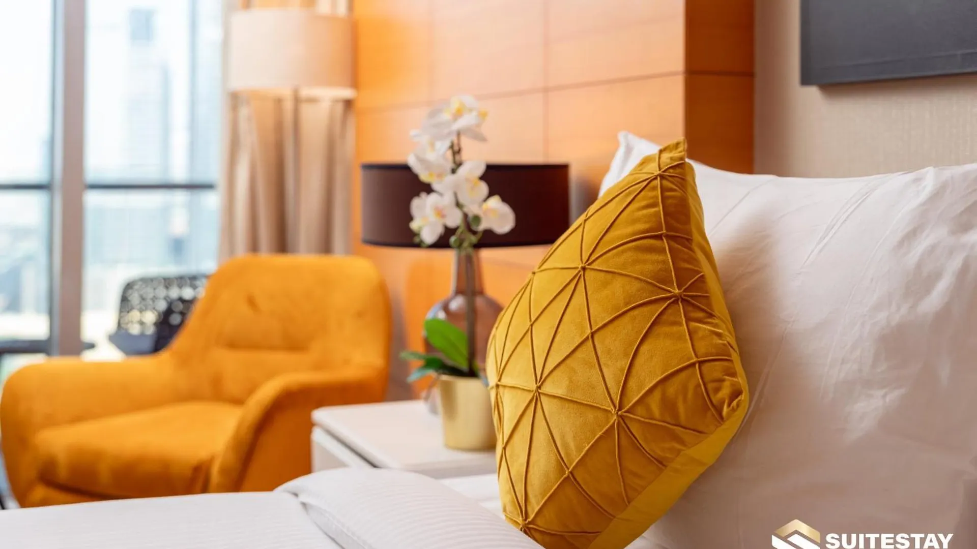 Ostay-Fashion Avenue Dubai Mall United Arab Emirates